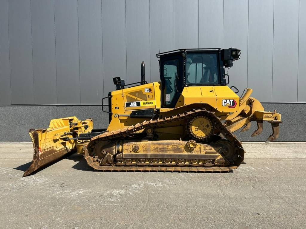 CAT D 5 LGP (new undercarriage + ripper) - Bulldozer: das Bild 2 CAT D 5 LGP (new undercarriage + ripper) - Bulldozer: das Bild 2