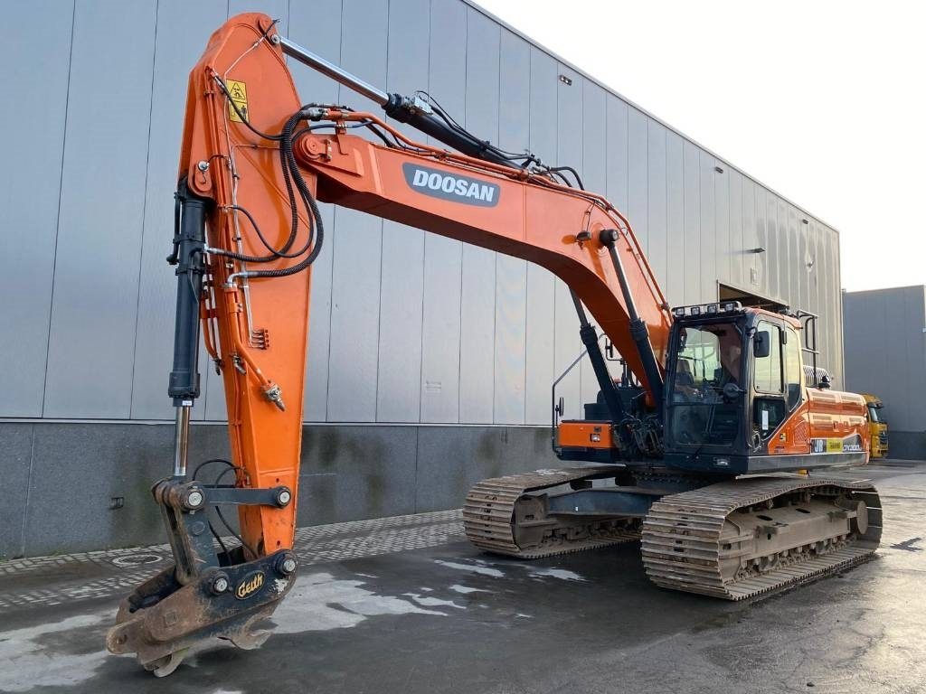 Doosan DX 300 LC-7 - Kettenbagger: das Bild 2 Doosan DX 300 LC-7 - Kettenbagger: das Bild 2