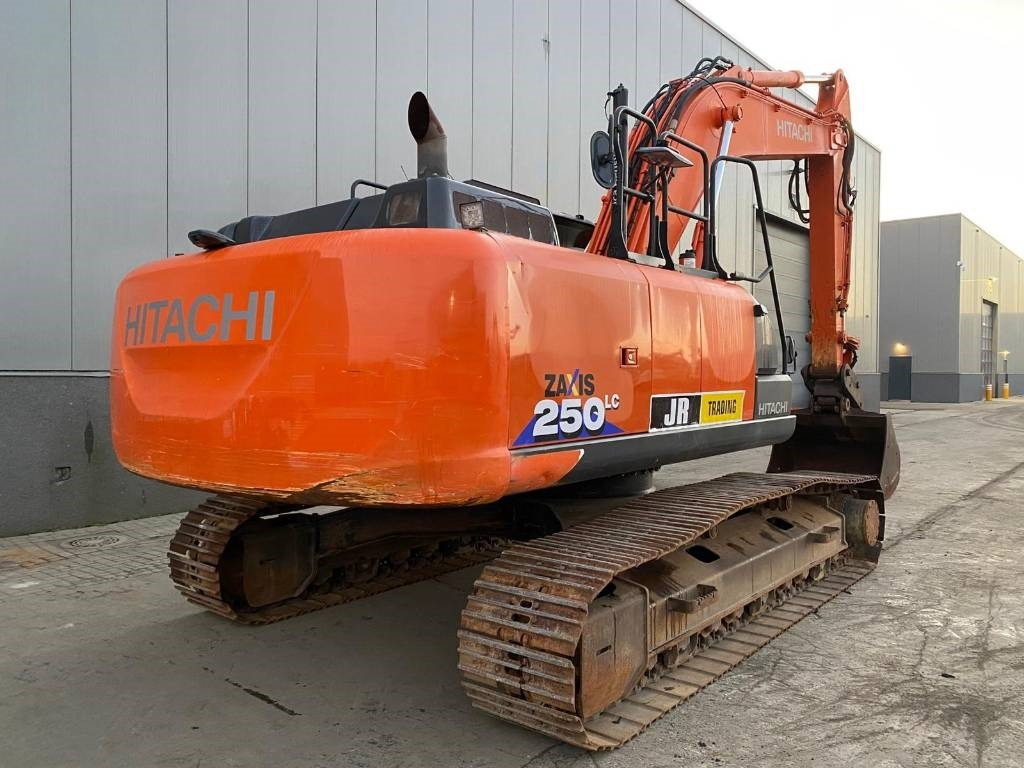Hitachi ZX 250 LC-6 (GPS Prepared) - Kettenbagger: das Bild 5 Hitachi ZX 250 LC-6 (GPS Prepared) - Kettenbagger: das Bild 5