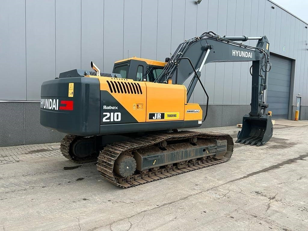 Hyundai R 210 - Kettenbagger: das Bild 5 Hyundai R 210 - Kettenbagger: das Bild 5