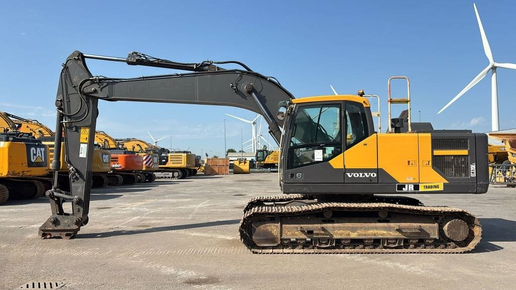 Volvo EC 220 EL (new undercarriage/comes with bucket) - Kettenbagger: das Bild 1 Volvo EC 220 EL (new undercarriage/comes with bucket) - Kettenbagger: das Bild 1