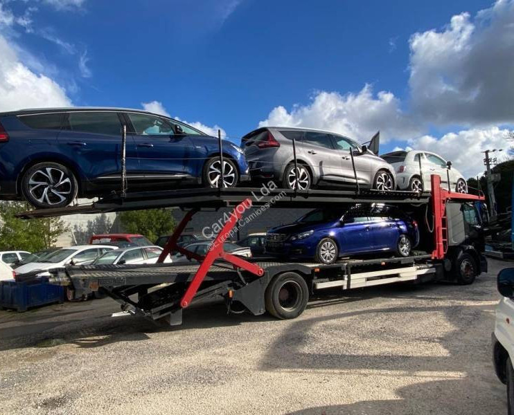 Renault Premium 370.19 DXI - Autotransporter LKW: das Bild 3 Renault Premium 370.19 DXI - Autotransporter LKW: das Bild 3