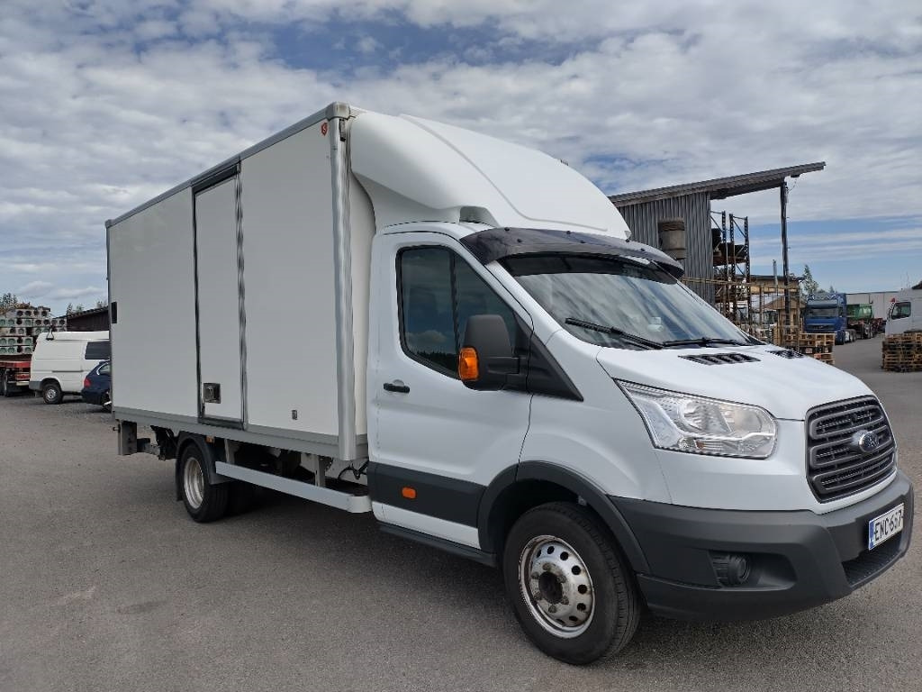 Ford Transit 4,60m kori+pl-nostin - Koffer Transporter: das Bild 1 Ford Transit 4,60m kori+pl-nostin - Koffer Transporter: das Bild 1