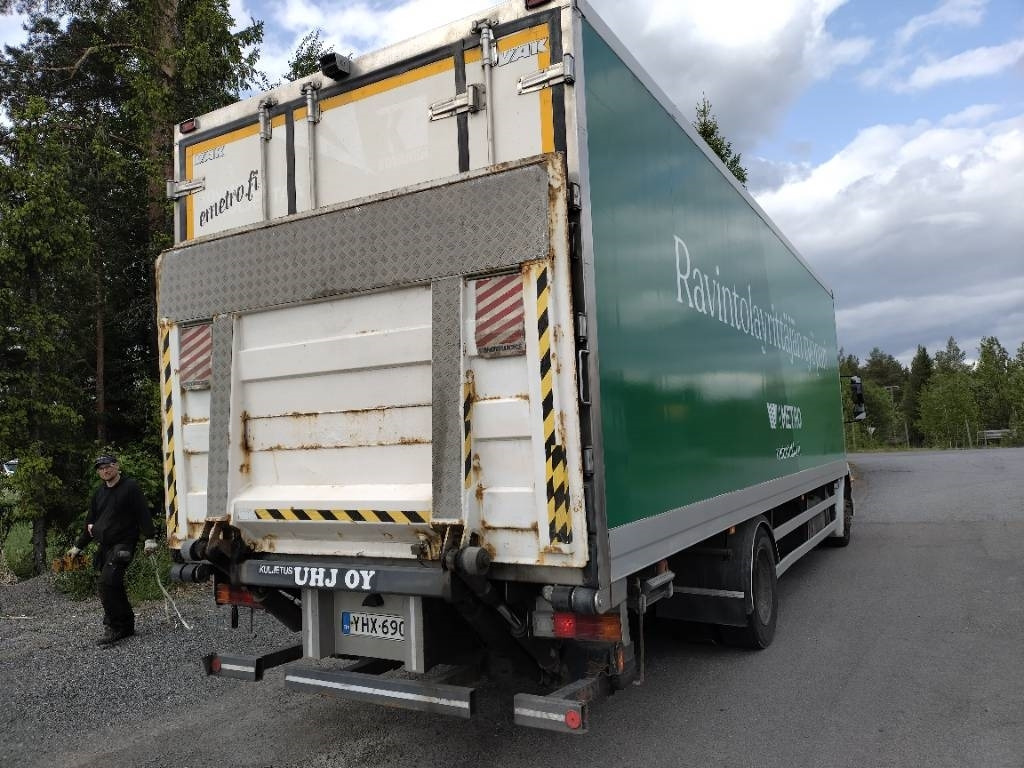 Kühlkoffer LKW Mercedes-Benz Axor 1829 thermo king kone, 8,35m kori: das Bild 7 Kühlkoffer LKW Mercedes-Benz Axor 1829 thermo king kone, 8,35m kori: das Bild 7