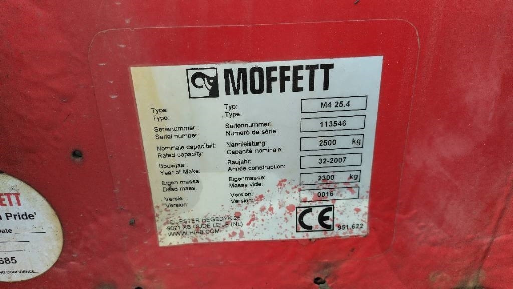 Moffett M4 25.4 ajoneuvotrukki - Mitnahmestapler: das Bild 5 Moffett M4 25.4 ajoneuvotrukki - Mitnahmestapler: das Bild 5