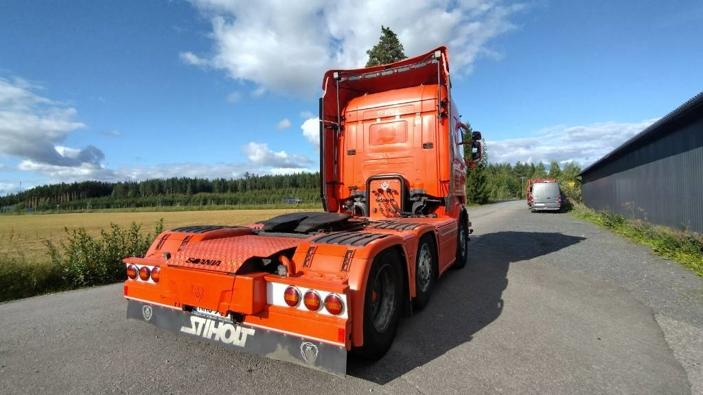 Scania R520 6x2 väliteliveturi,hyvät varusteet - Sattelzugmaschine: das Bild 3 Scania R520 6x2 väliteliveturi,hyvät varusteet - Sattelzugmaschine: das Bild 3