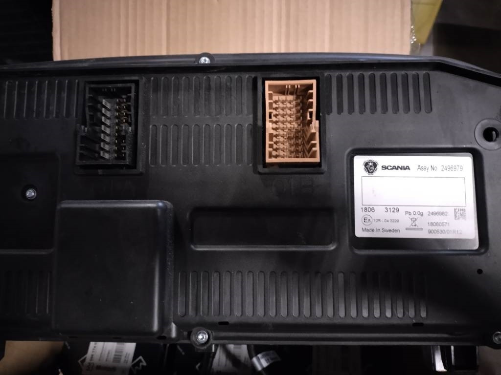 Scania Nextgen mittaristo - Elektrische Ausrüstung für LKW: das Bild 2 Scania Nextgen mittaristo - Elektrische Ausrüstung für LKW: das Bild 2