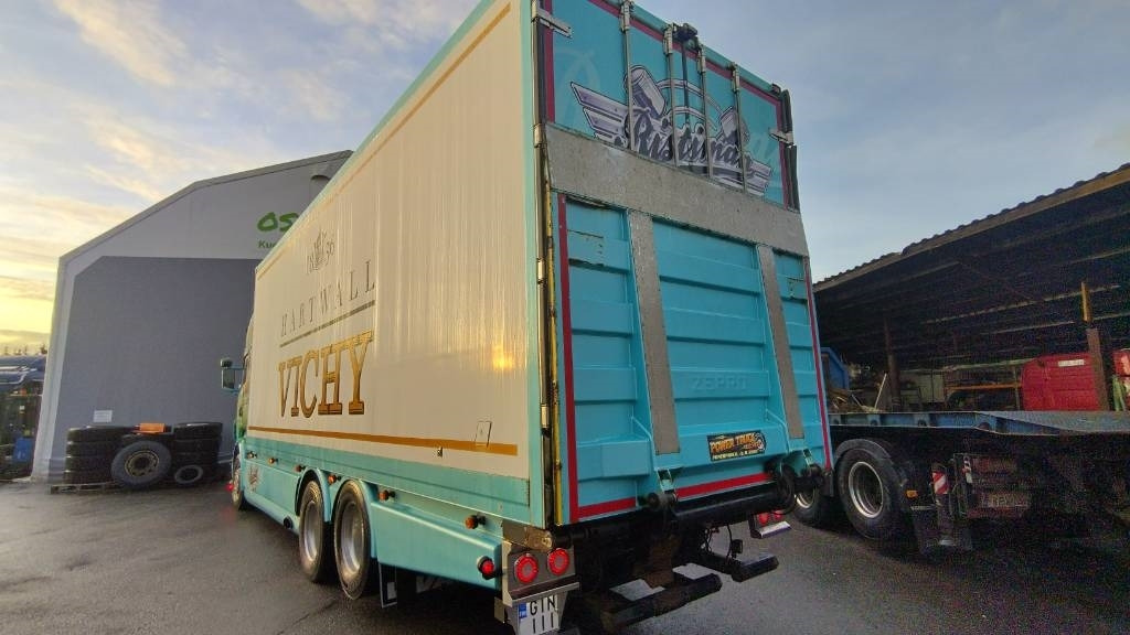 Scania R560 6x2 8,35m umpikori +pl-nostin - Koffer LKW: das Bild 4 Scania R560 6x2 8,35m umpikori +pl-nostin - Koffer LKW: das Bild 4