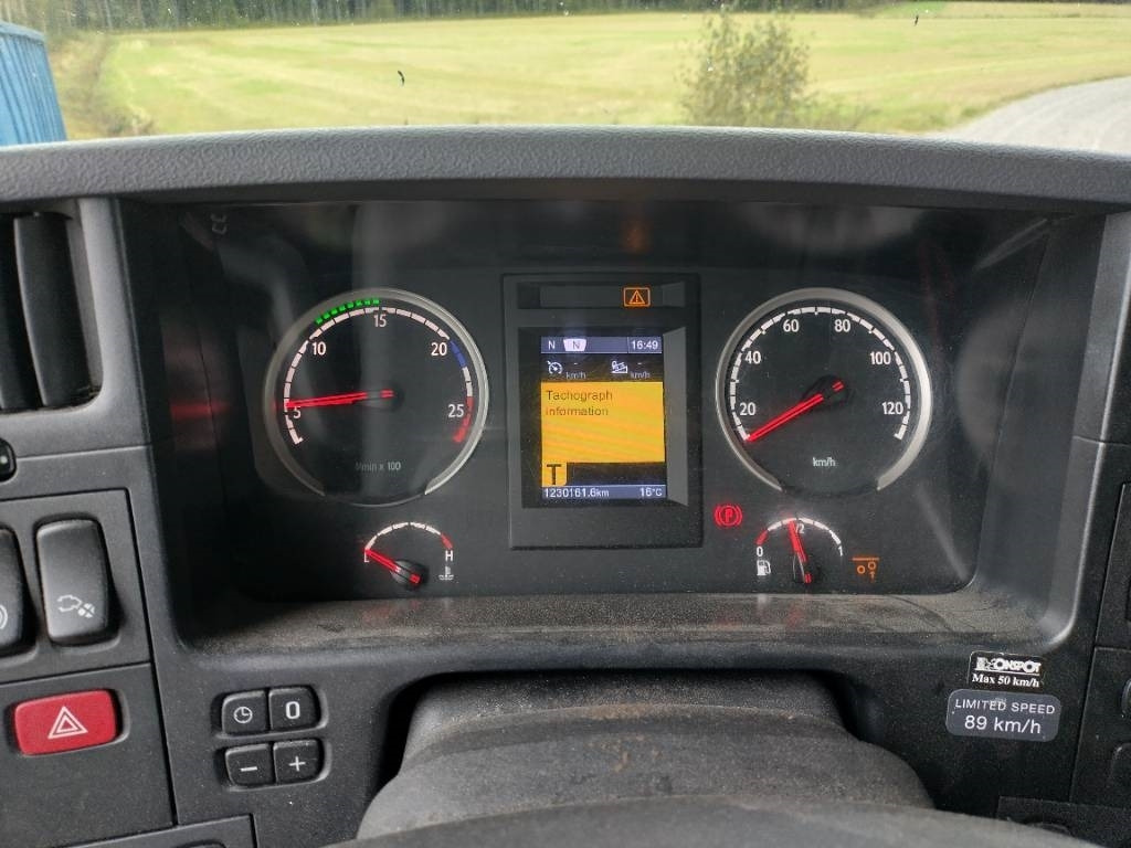 Scania R560 6x2 täysilmaj.uusi koneenkuljetusritilä - Pritsche LKW: das Bild 5 Scania R560 6x2 täysilmaj.uusi koneenkuljetusritilä - Pritsche LKW: das Bild 5