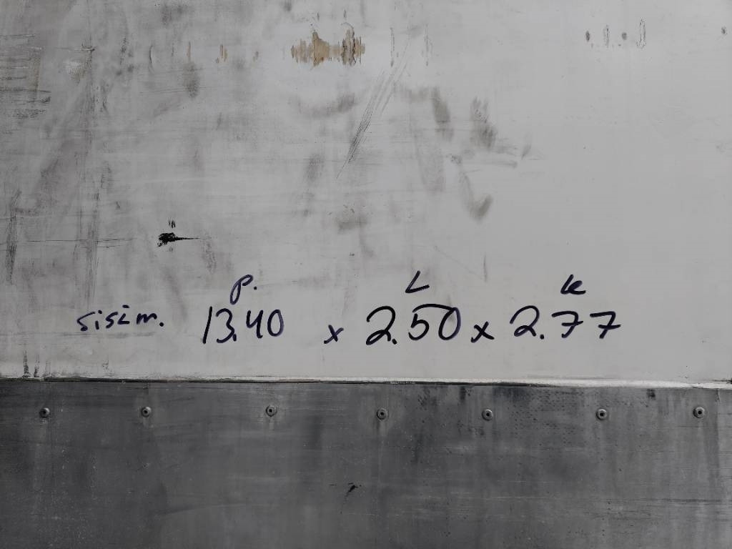 Schweriner Carrier kylmäkone - Kühlkoffer Auflieger: das Bild 5 Schweriner Carrier kylmäkone - Kühlkoffer Auflieger: das Bild 5