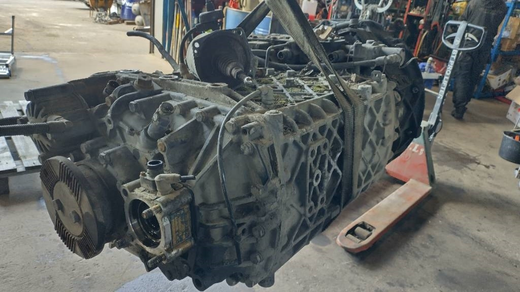 ZF 16s221 vaihteisto - Getriebe für LKW: das Bild 1 ZF 16s221 vaihteisto - Getriebe für LKW: das Bild 1