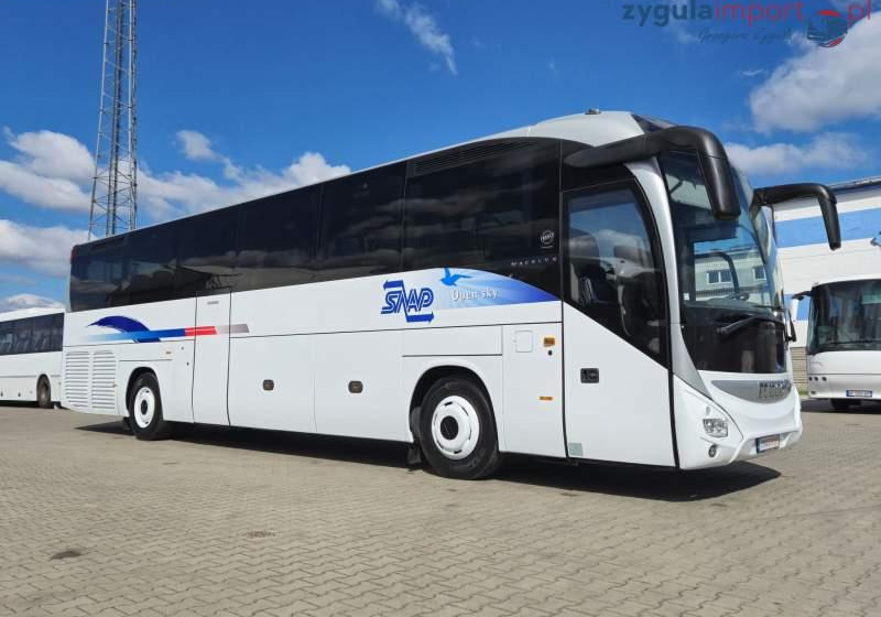 Iveco MAGELYS / SPROWADZONE / MANUAL / 12.20 M - Reisebus: das Bild 1 Iveco MAGELYS / SPROWADZONE / MANUAL / 12.20 M - Reisebus: das Bild 1