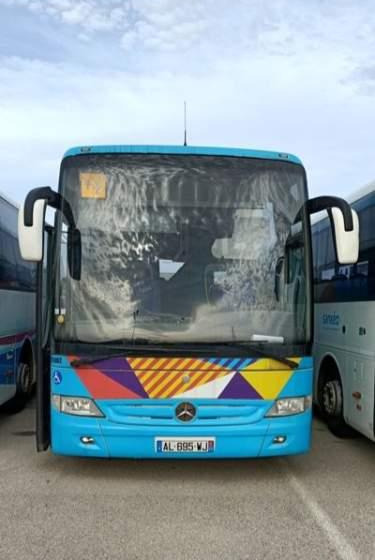 Mercedes-Benz TOURISMO M2 / SPROWADZONY / MANUAL / EURO 5 - Reisebus: das Bild 1 Mercedes-Benz TOURISMO M2 / SPROWADZONY / MANUAL / EURO 5 - Reisebus: das Bild 1