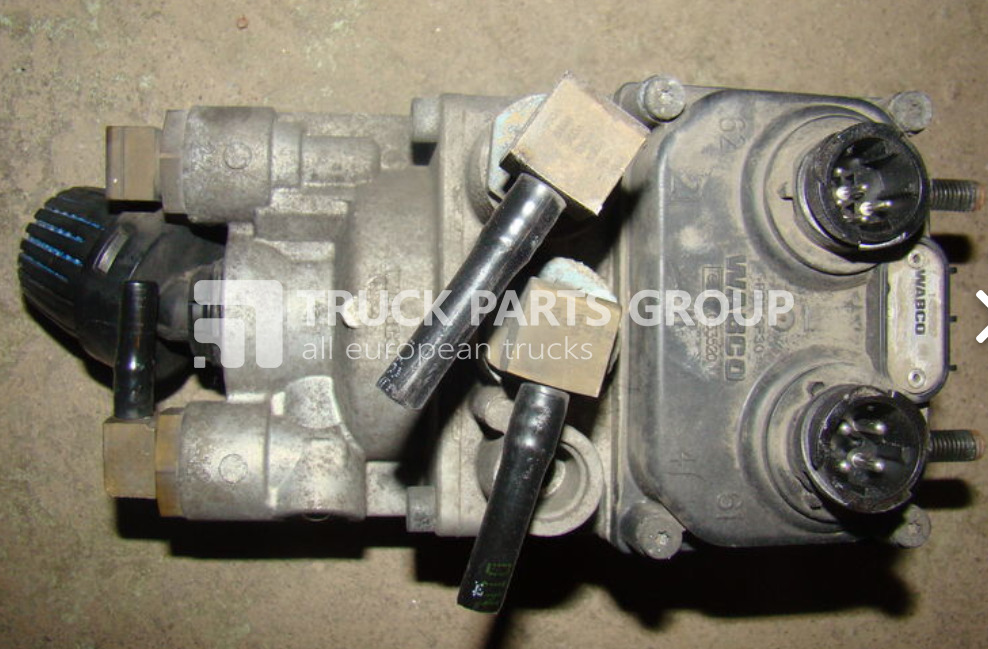 DAF 105XF EURO 5, 1455027, foot brake valve 1455027, 1455027, 193512 crane - Bremsventil für LKW: das Bild 2 DAF 105XF EURO 5, 1455027, foot brake valve 1455027, 1455027, 193512 crane - Bremsventil für LKW: das Bild 2