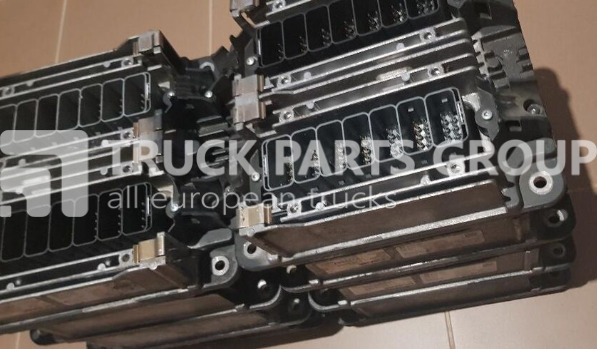 SCANIA T, P, G, R, L series EURO 6, EURO6 emission engine control unit, control unit - Steuergerät für LKW: das Bild 1 SCANIA T, P, G, R, L series EURO 6, EURO6 emission engine control unit, control unit - Steuergerät für LKW: das Bild 1