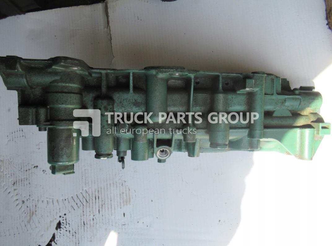 VOLVO FH4 EURO6, EURO 6 emission oil filter housing, 22093239, control valve 21985798, 21485928, 22093161, 22093203, 22093220, 22102383 - Ölfilter für LKW: das Bild 1 VOLVO FH4 EURO6, EURO 6 emission oil filter housing, 22093239, control valve 21985798, 21485928, 22093161, 22093203, 22093220, 22102383 - Ölfilter für LKW: das Bild 1
