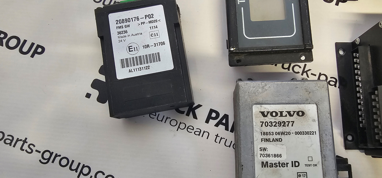 Volvo VOLVO, SCANIA BUS electronic FMS GW, switching converter, vip2000 STD Node2 unit, vbox 3600 c1 Multiq, Thoreb LCD 11085A, 1449519, 20890176, 20890176-P02, B12B 138126, 10R-31706, 70329277, 14390, 1449 - Steuergerät: das Bild 4 Volvo VOLVO, SCANIA BUS electronic FMS GW, switching converter, vip2000 STD Node2 unit, vbox 3600 c1 Multiq, Thoreb LCD 11085A, 1449519, 20890176, 20890176-P02, B12B 138126, 10R-31706, 70329277, 14390, 1449 - Steuergerät: das Bild 4