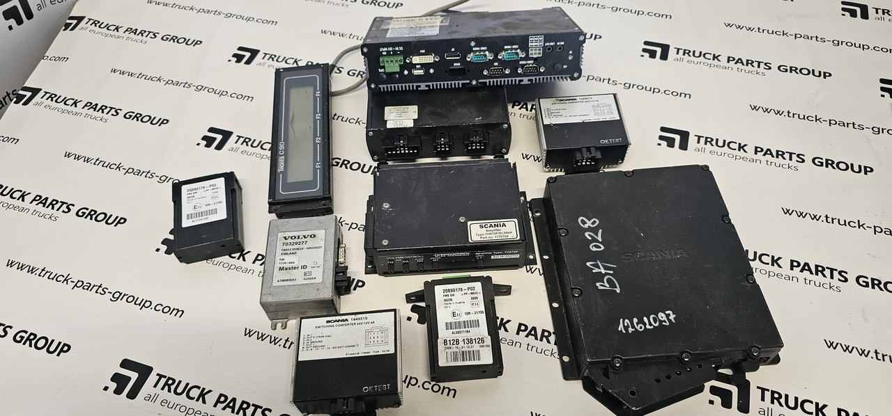 Volvo VOLVO, SCANIA BUS electronic FMS GW, switching converter, vip2000 STD Node2 unit, vbox 3600 c1 Multiq, Thoreb LCD 11085A, 1449519, 20890176, 20890176-P02, B12B 138126, 10R-31706, 70329277, 14390, 1449 - Steuergerät: das Bild 1 Volvo VOLVO, SCANIA BUS electronic FMS GW, switching converter, vip2000 STD Node2 unit, vbox 3600 c1 Multiq, Thoreb LCD 11085A, 1449519, 20890176, 20890176-P02, B12B 138126, 10R-31706, 70329277, 14390, 1449 - Steuergerät: das Bild 1
