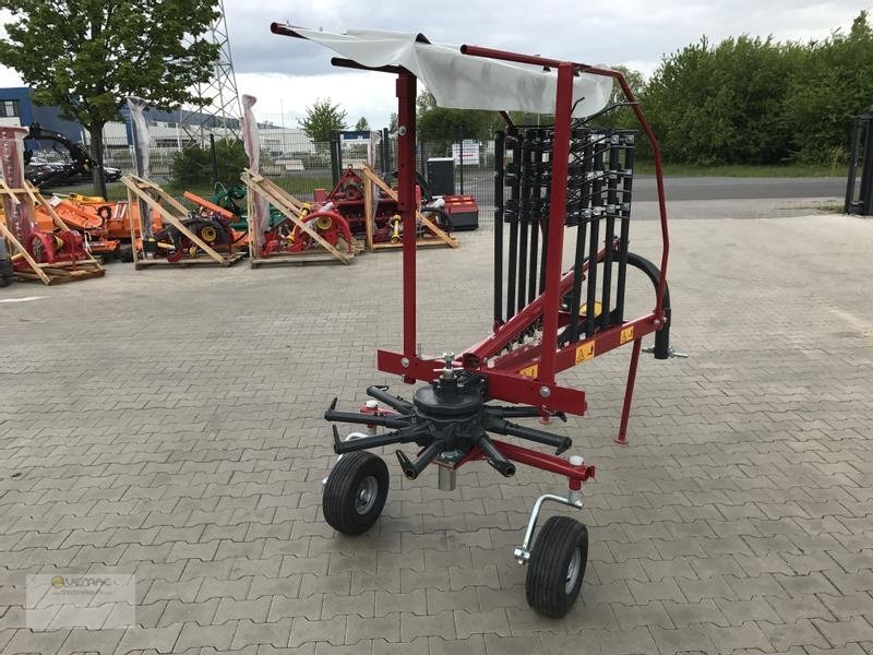 Agromehanika Kreiselschwader 320cm 3,2m Heuschwader Schwader Einkreisel Kreiselheuschwader NEU - Heuwender/ Wenderechen: das Bild 4 Agromehanika Kreiselschwader 320cm 3,2m Heuschwader Schwader Einkreisel Kreiselheuschwader NEU - Heuwender/ Wenderechen: das Bild 4