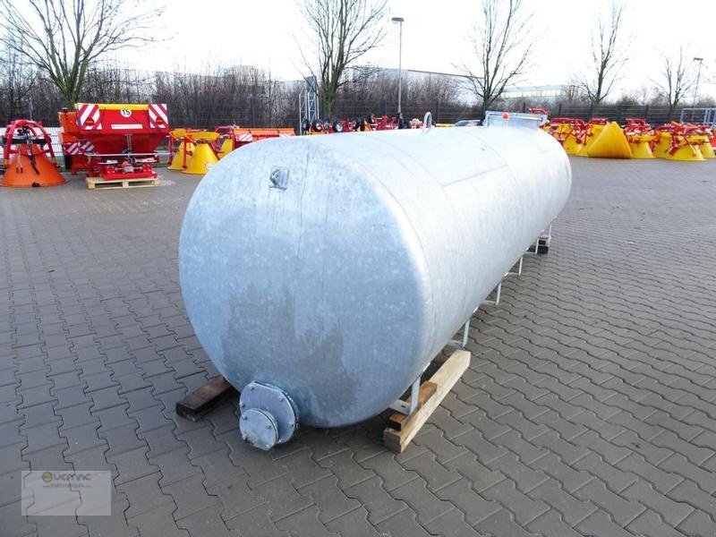 Vemac Wasserfass 2000 Liter Wassertank Weidefass Wasserwagen NEU - Tank: das Bild 2 Vemac Wasserfass 2000 Liter Wassertank Weidefass Wasserwagen NEU - Tank: das Bild 2