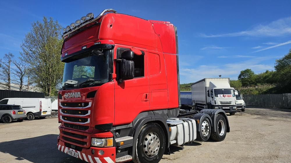 Sattelzugmaschine Scania R450: das Bild 7