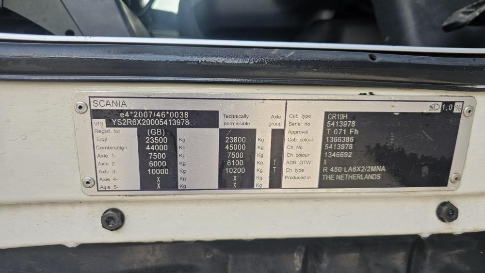 Scania R450 hiline - Sattelzugmaschine: das Bild 2 Scania R450 hiline - Sattelzugmaschine: das Bild 2