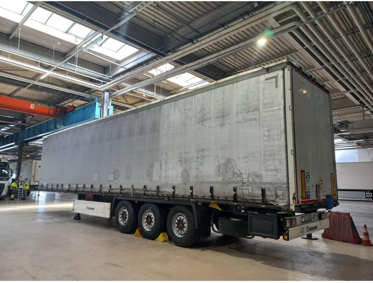 2018 Krone SDP Profi Liner Standard Lifting Axle - Planenauflieger: das Bild 4 2018 Krone SDP Profi Liner Standard Lifting Axle - Planenauflieger: das Bild 4