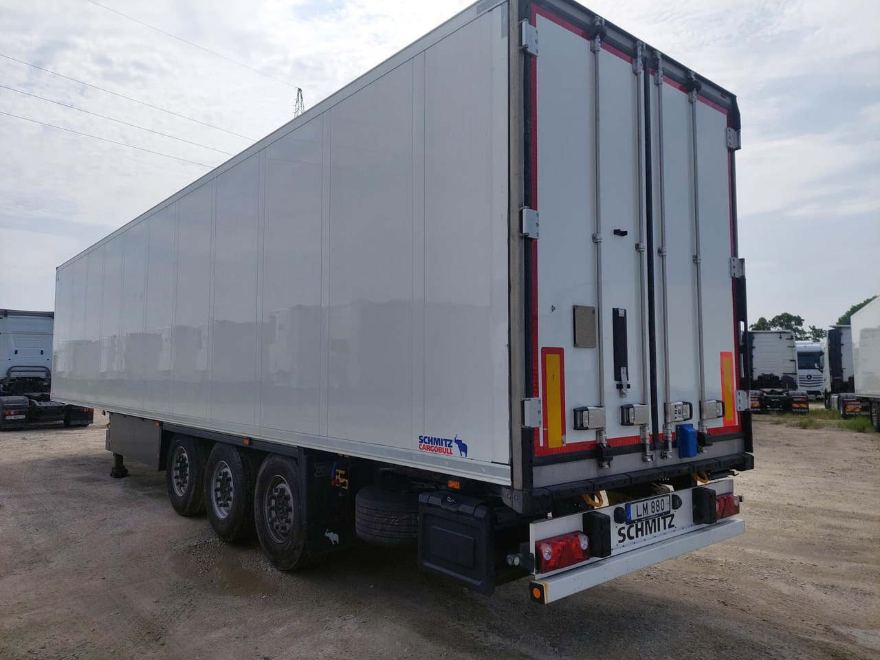 2018 Schmitz Cargobull SKO Double Deck FP 45 ThermoKing SLXi 300 Lifting Axle - Kühlkoffer Auflieger: das Bild 4 2018 Schmitz Cargobull SKO Double Deck FP 45 ThermoKing SLXi 300 Lifting Axle - Kühlkoffer Auflieger: das Bild 4