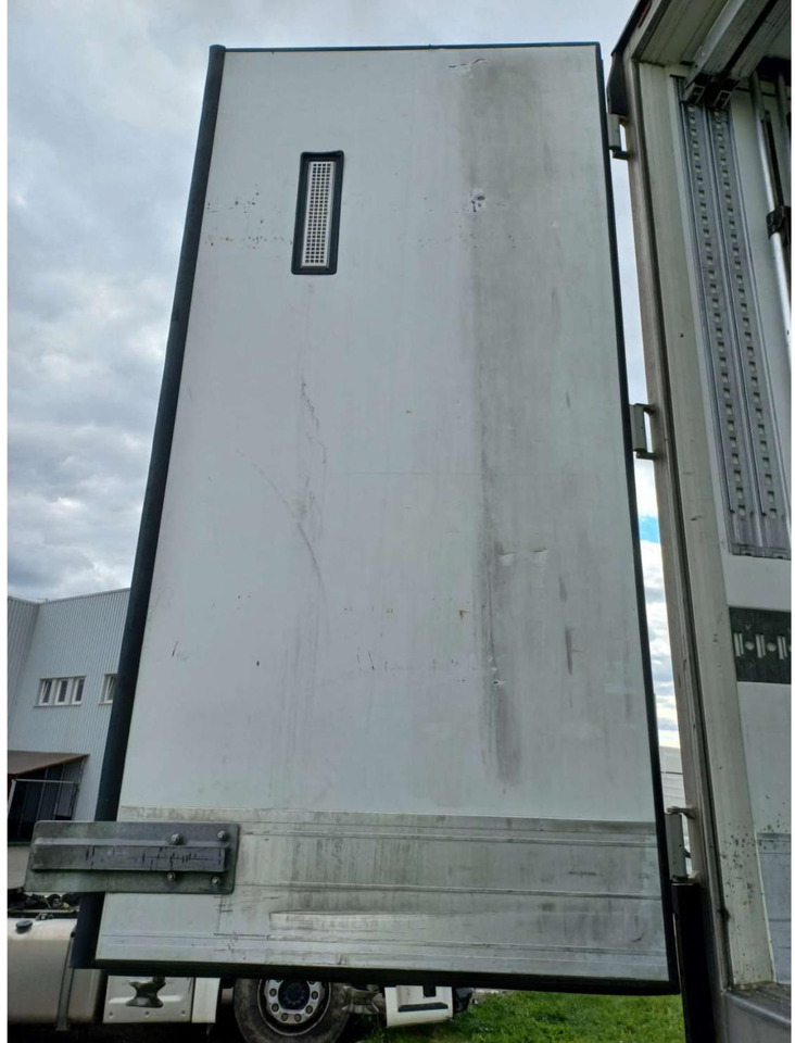 2018 Schmitz Cargobull SKO Double Deck FP 60 ThermoKing SLXi 300 Lifting Axle - Kühlkoffer Auflieger: das Bild 4 2018 Schmitz Cargobull SKO Double Deck FP 60 ThermoKing SLXi 300 Lifting Axle - Kühlkoffer Auflieger: das Bild 4