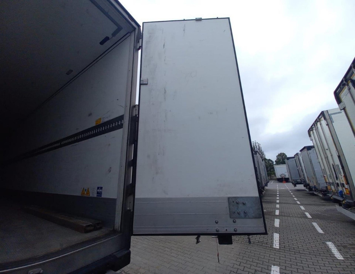 Kühlkoffer Auflieger 2020 Schmitz Cargobull SKO FP 60 ThermoKing SLXi 300: das Bild 7