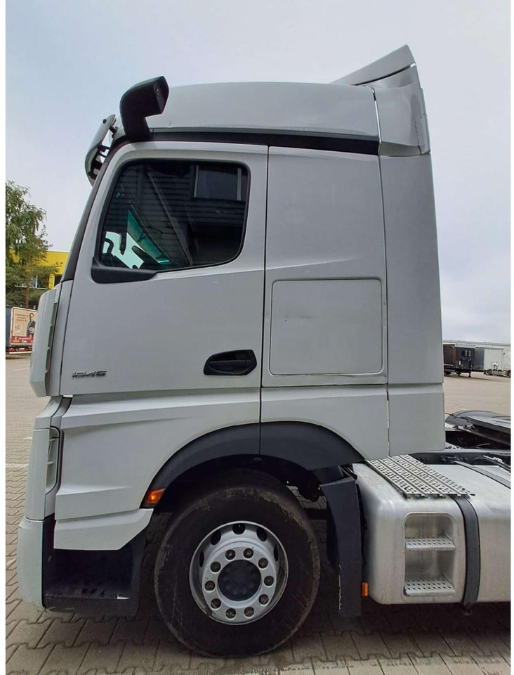 2021 Mercedes-Benz Actros 5 1845 BigSpace Max tanks - Sattelzugmaschine: das Bild 4 2021 Mercedes-Benz Actros 5 1845 BigSpace Max tanks - Sattelzugmaschine: das Bild 4