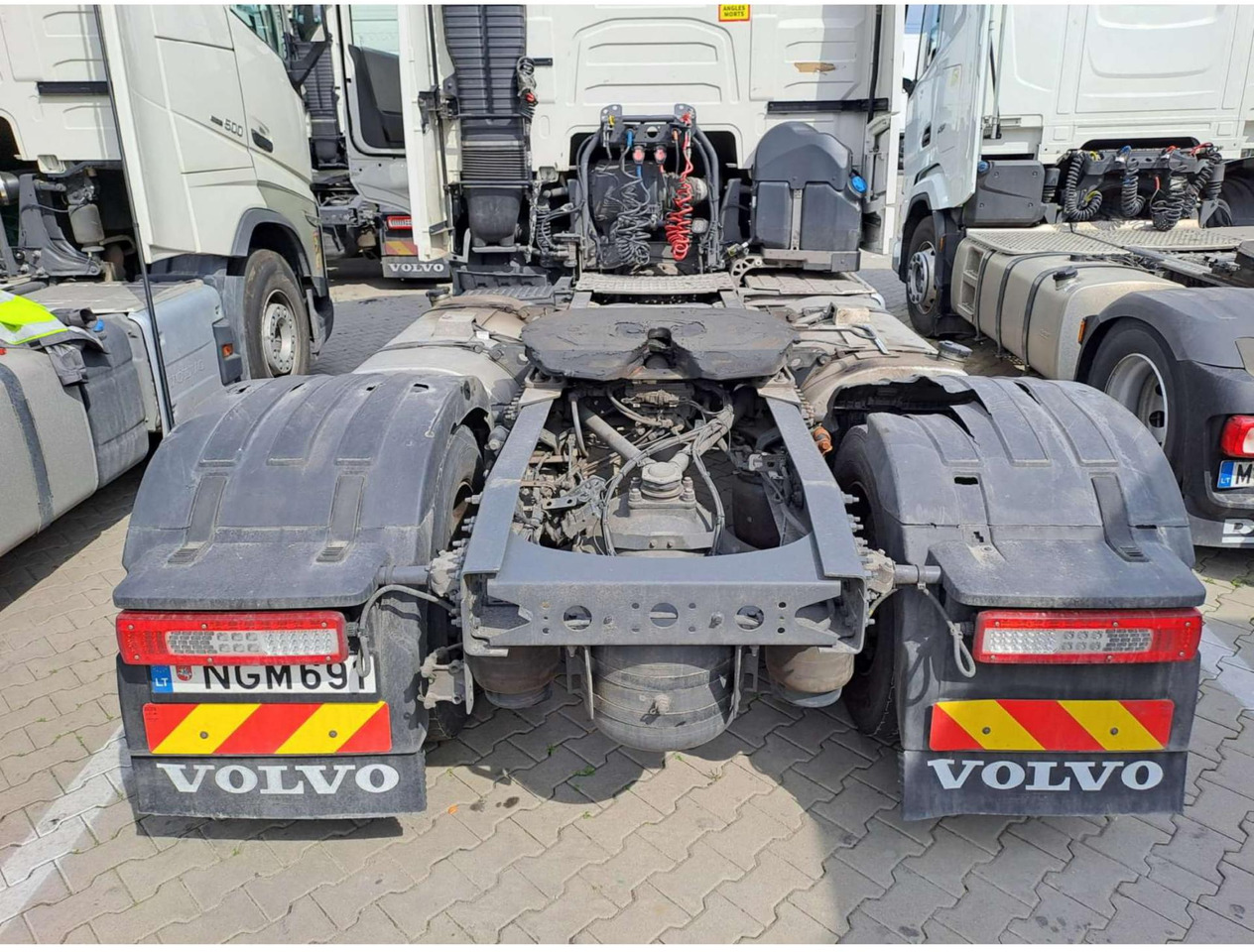 2023 Volvo FH 460 Globetrotter XL Varios i-Save - Sattelzugmaschine: das Bild 5 2023 Volvo FH 460 Globetrotter XL Varios i-Save - Sattelzugmaschine: das Bild 5
