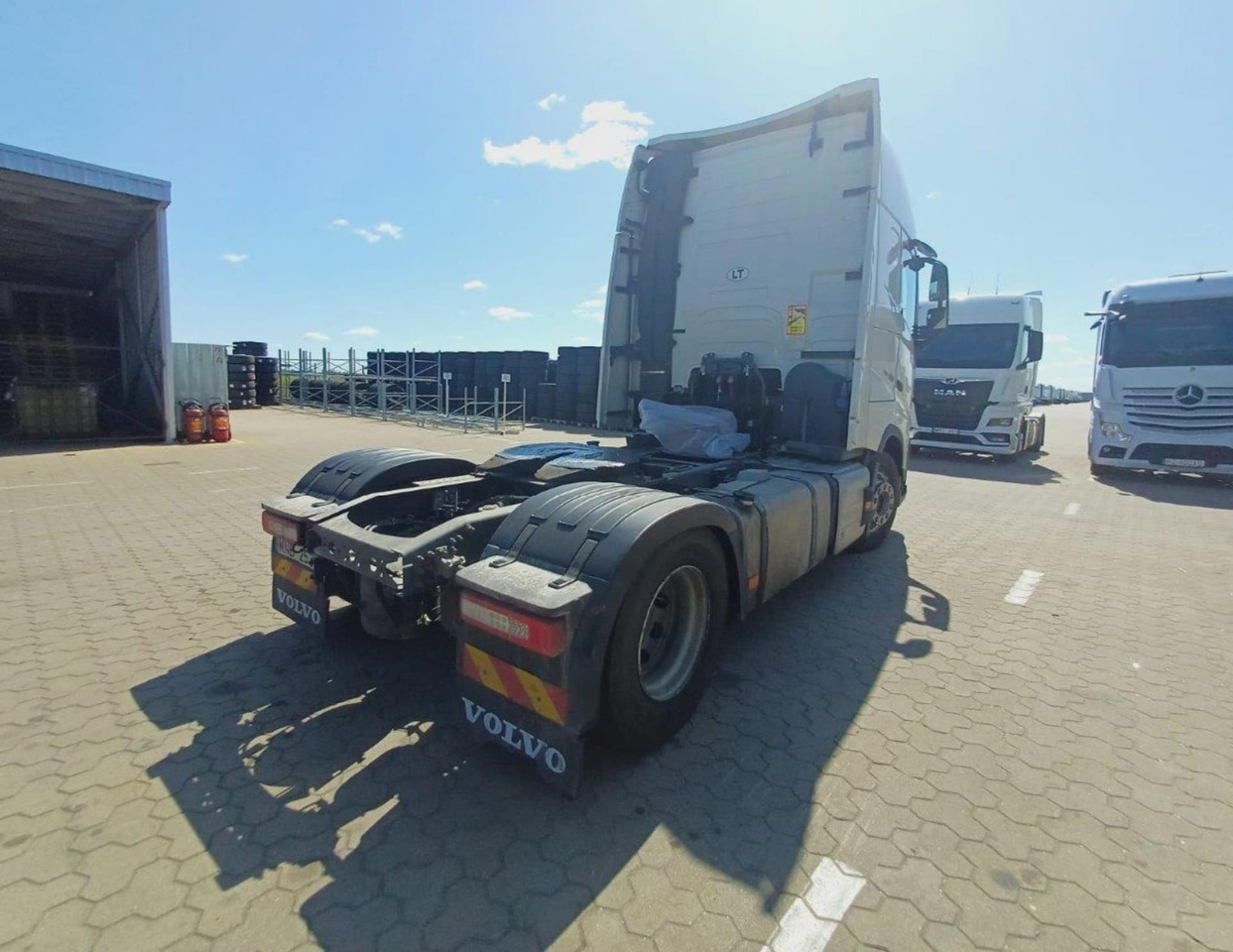 2023 Volvo FH 460 Globetrotter XL i-Save - Sattelzugmaschine: das Bild 4 2023 Volvo FH 460 Globetrotter XL i-Save - Sattelzugmaschine: das Bild 4