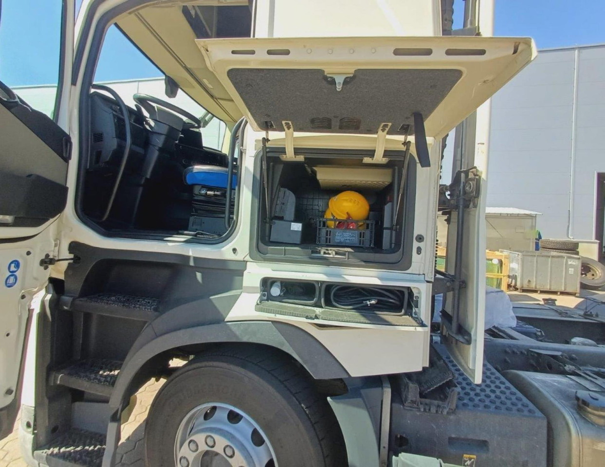 2023 Volvo FH 460 Globetrotter XL i-Save - Sattelzugmaschine: das Bild 5 2023 Volvo FH 460 Globetrotter XL i-Save - Sattelzugmaschine: das Bild 5