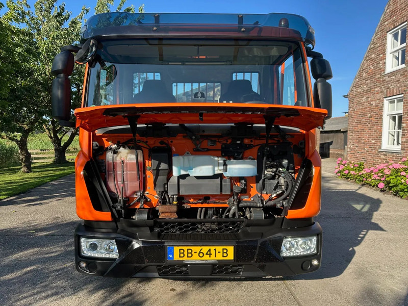 Iveco EuroCargo 80 -160L / EURO 6 / WINCH / ALU RAMPS - Autotransporter LKW: das Bild 3 Iveco EuroCargo 80 -160L / EURO 6 / WINCH / ALU RAMPS - Autotransporter LKW: das Bild 3