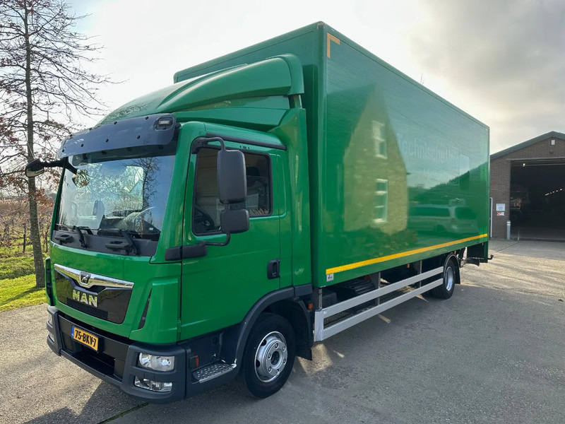 MAN TGL 12.220 / NL TRUCK / 12T / BOX+LIFT 2000kg+SIDE DOOR / AIRCO - Koffer LKW: das Bild 1 MAN TGL 12.220 / NL TRUCK / 12T / BOX+LIFT 2000kg+SIDE DOOR / AIRCO - Koffer LKW: das Bild 1