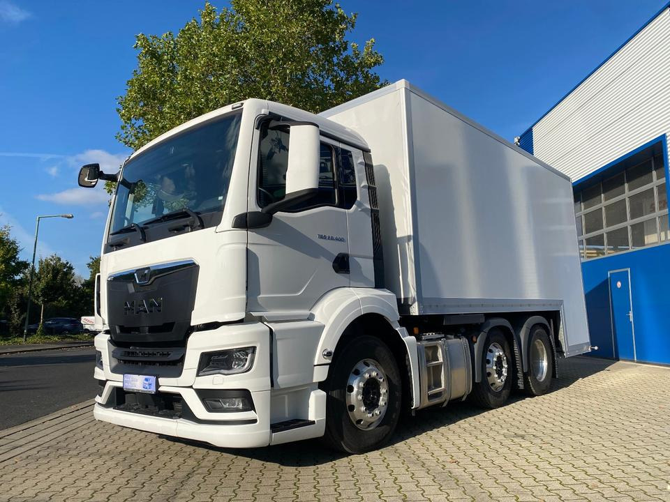 MAN TGS3 3-Achser LKW Wohnmobil mit Absetzkoffer / LKW Camper / Selbstausbau / 2180km / AHK 3500KG / 19% Asuweisbar !!!! - Koffer LKW: das Bild 1 MAN TGS3 3-Achser LKW Wohnmobil mit Absetzkoffer / LKW Camper / Selbstausbau / 2180km / AHK 3500KG / 19% Asuweisbar !!!! - Koffer LKW: das Bild 1