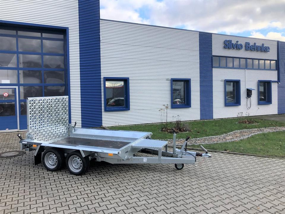 Martz Tieflader Maschinenanhänger 2700KG *NUTZLAST 2166KG*INKL.19% MWST*SOFORT!* - Baumaschinenanhänger: das Bild 1 Martz Tieflader Maschinenanhänger 2700KG *NUTZLAST 2166KG*INKL.19% MWST*SOFORT!* - Baumaschinenanhänger: das Bild 1