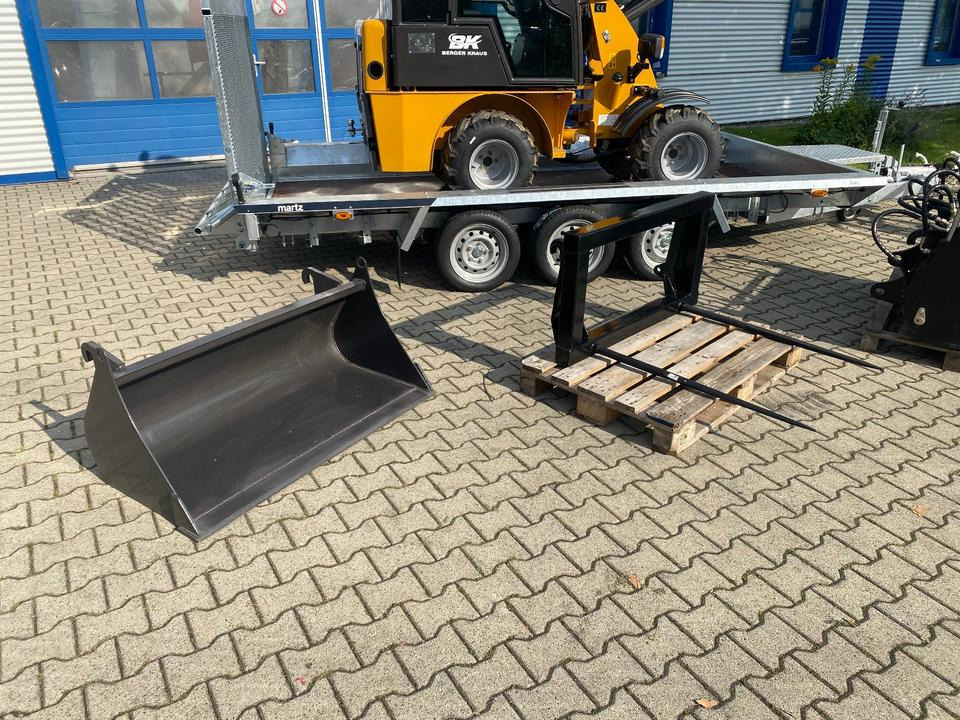 Radlader/Hoflader BK906 Kabine inkl. Tieflader und großem Zubehörpaket *INKL.19% MWST*BERGER KRAUS*PERKINS*CE*SOFORT!* - Hoflader, Anhänger: das Bild 4 Radlader/Hoflader BK906 Kabine inkl. Tieflader und großem Zubehörpaket *INKL.19% MWST*BERGER KRAUS*PERKINS*CE*SOFORT!* - Hoflader, Anhänger: das Bild 4