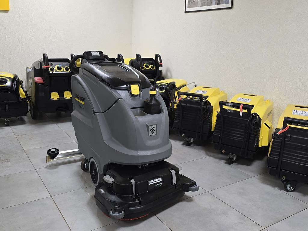 KÄRCHER B80 W + D 75 S (disk 2022 YEAR) - Scheuersaugmaschine: das Bild 5 KÄRCHER B80 W + D 75 S (disk 2022 YEAR) - Scheuersaugmaschine: das Bild 5