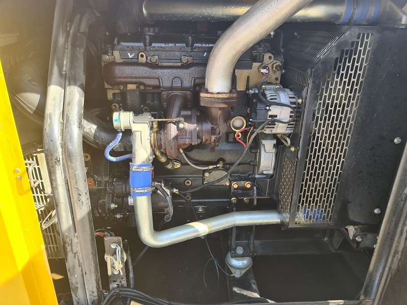 ATLAS-COPCO QAS100 - Stromgenerator: das Bild 5 ATLAS-COPCO QAS100 - Stromgenerator: das Bild 5