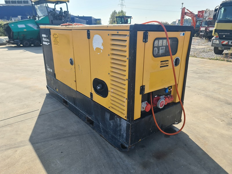 ATLAS-COPCO QAS100 - Stromgenerator: das Bild 4 ATLAS-COPCO QAS100 - Stromgenerator: das Bild 4