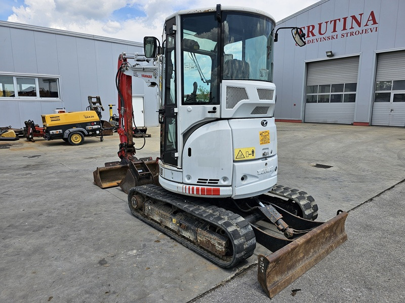 YANMAR VIO33U - Minibagger: das Bild 3 YANMAR VIO33U - Minibagger: das Bild 3