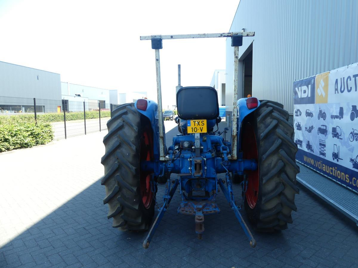Fordson Major - Traktor: das Bild 5 Fordson Major - Traktor: das Bild 5