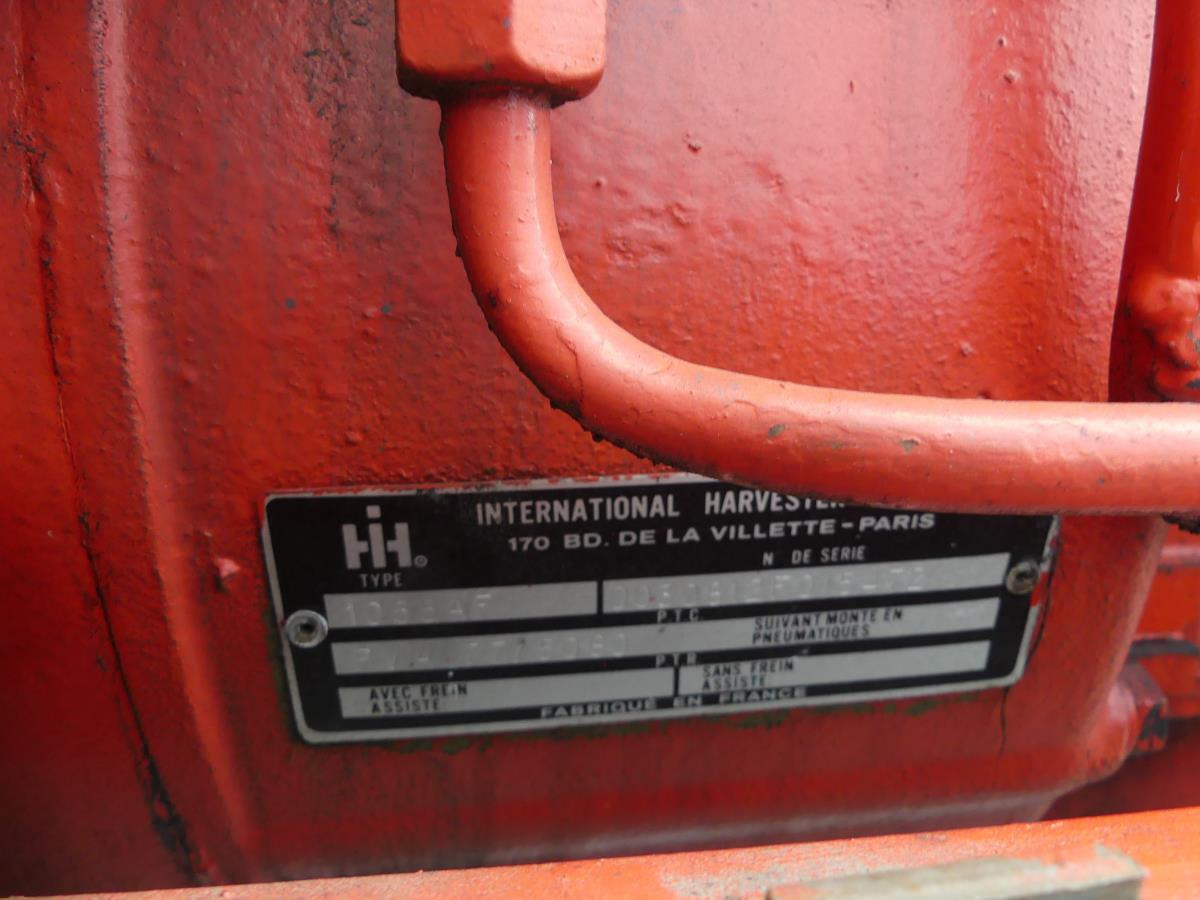 Traktor International 1055A: das Bild 32