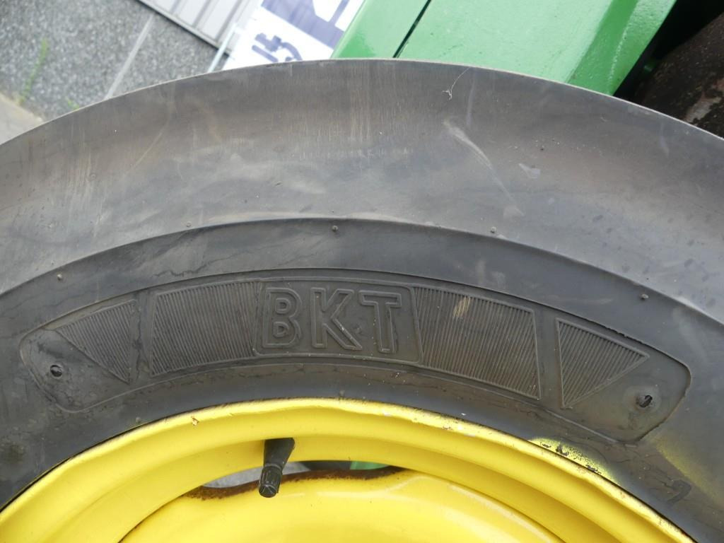 Traktor John-Deere D: das Bild 18