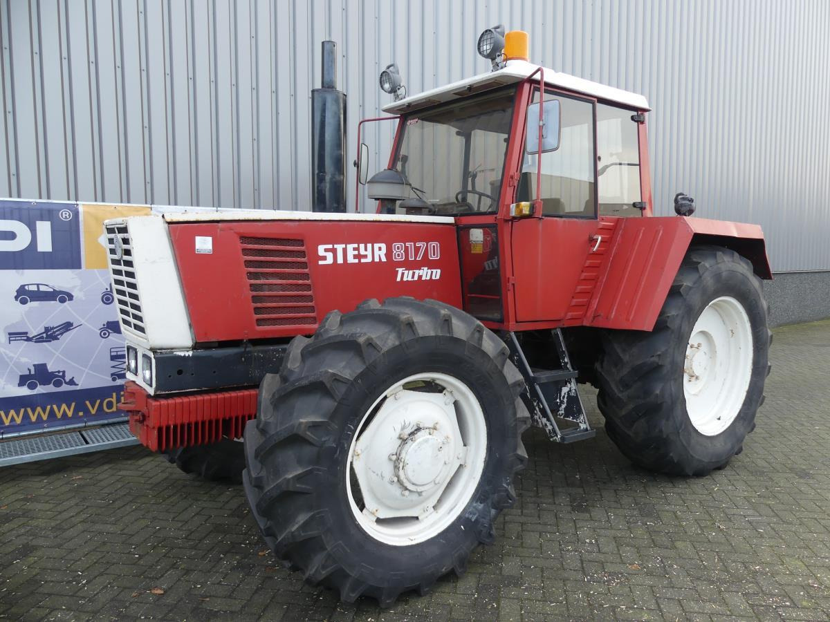 Steyr 8170 Turbo - Traktor: das Bild 1 Steyr 8170 Turbo - Traktor: das Bild 1