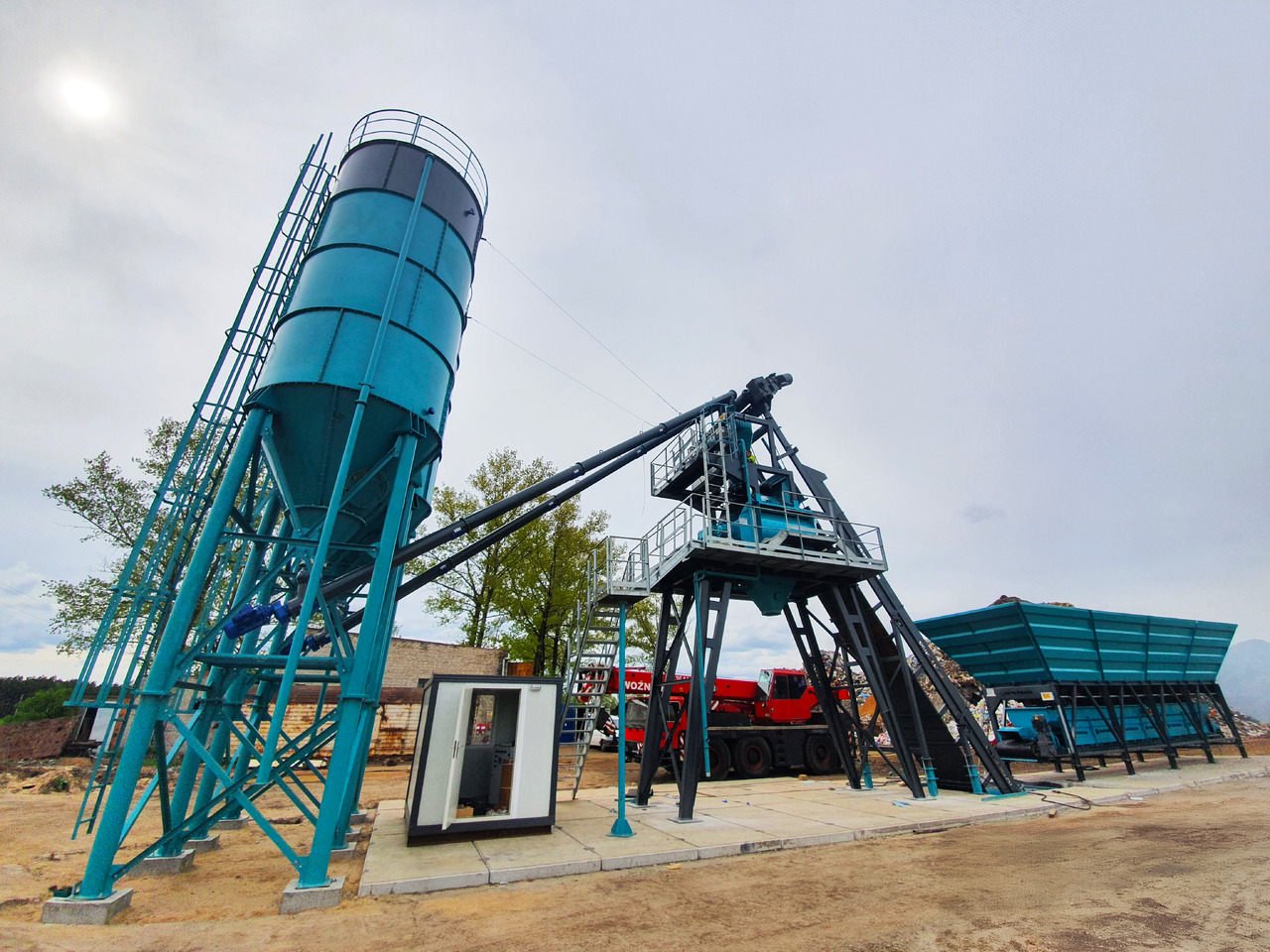 Constmach 100 m³/h Compact Concrete Batching Plant - Betonmischanlage: das Bild 3 Constmach 100 m³/h Compact Concrete Batching Plant - Betonmischanlage: das Bild 3