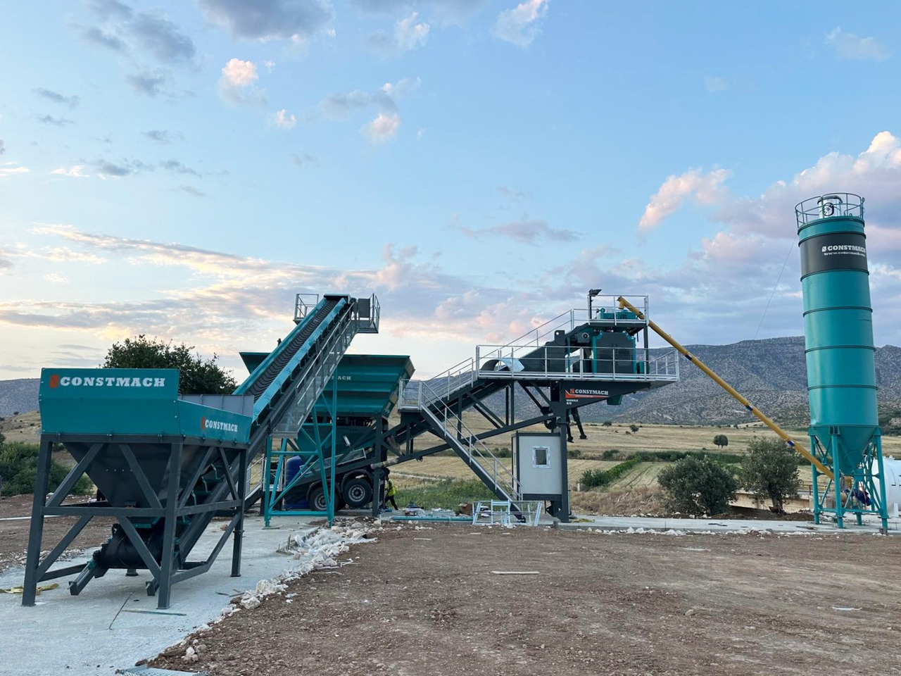 Constmach 60 m³/h Portable Concrete Batching Plant - Betonmischanlage: das Bild 2 Constmach 60 m³/h Portable Concrete Batching Plant - Betonmischanlage: das Bild 2