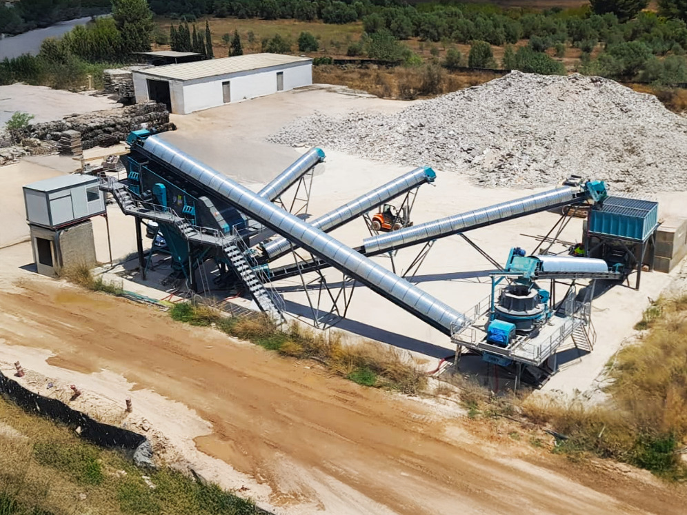 Constmach Stationary Stone Crushing and Screening Plant 50 to 1,000 TPH - Brecher: das Bild 1 Constmach Stationary Stone Crushing and Screening Plant 50 to 1,000 TPH - Brecher: das Bild 1